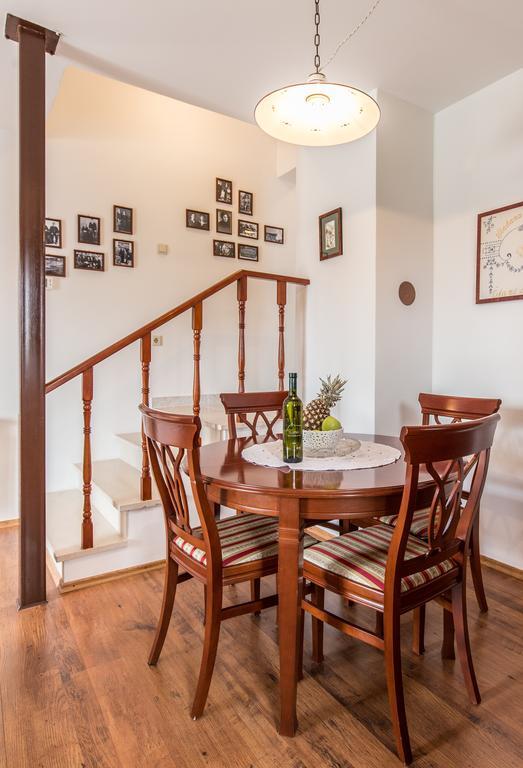 Bonihome Apartments 푸나트 외부 사진